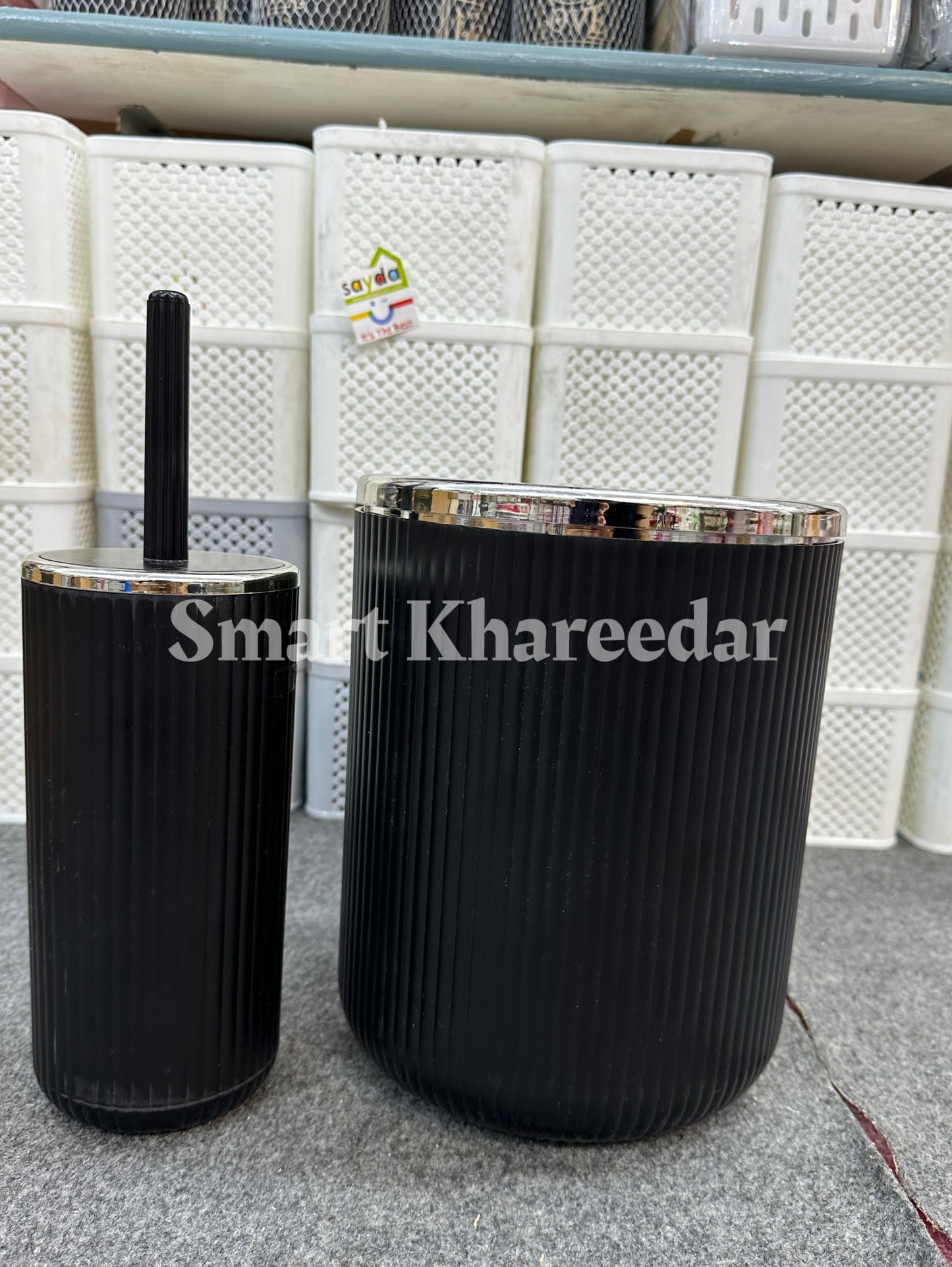 Duman Washroom Set (Dustbin + Cleaning Brush)