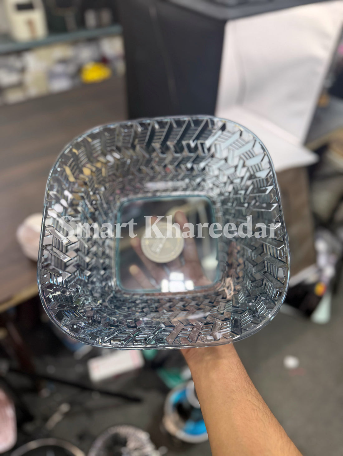 Elegant Acrylic Tabletop Fruit Basket