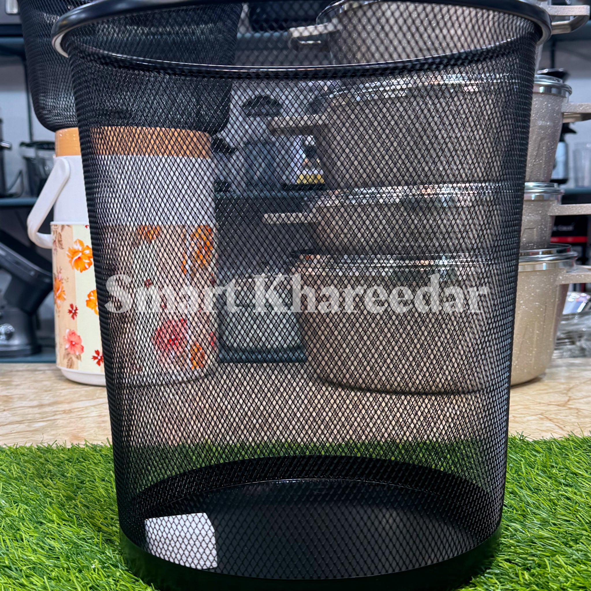 Large - Iron Net Classical Trash Can, Simple Designed Garbage Can Ash Bin Dust Bin Trash Container for Home Office Kitchen Bathroom