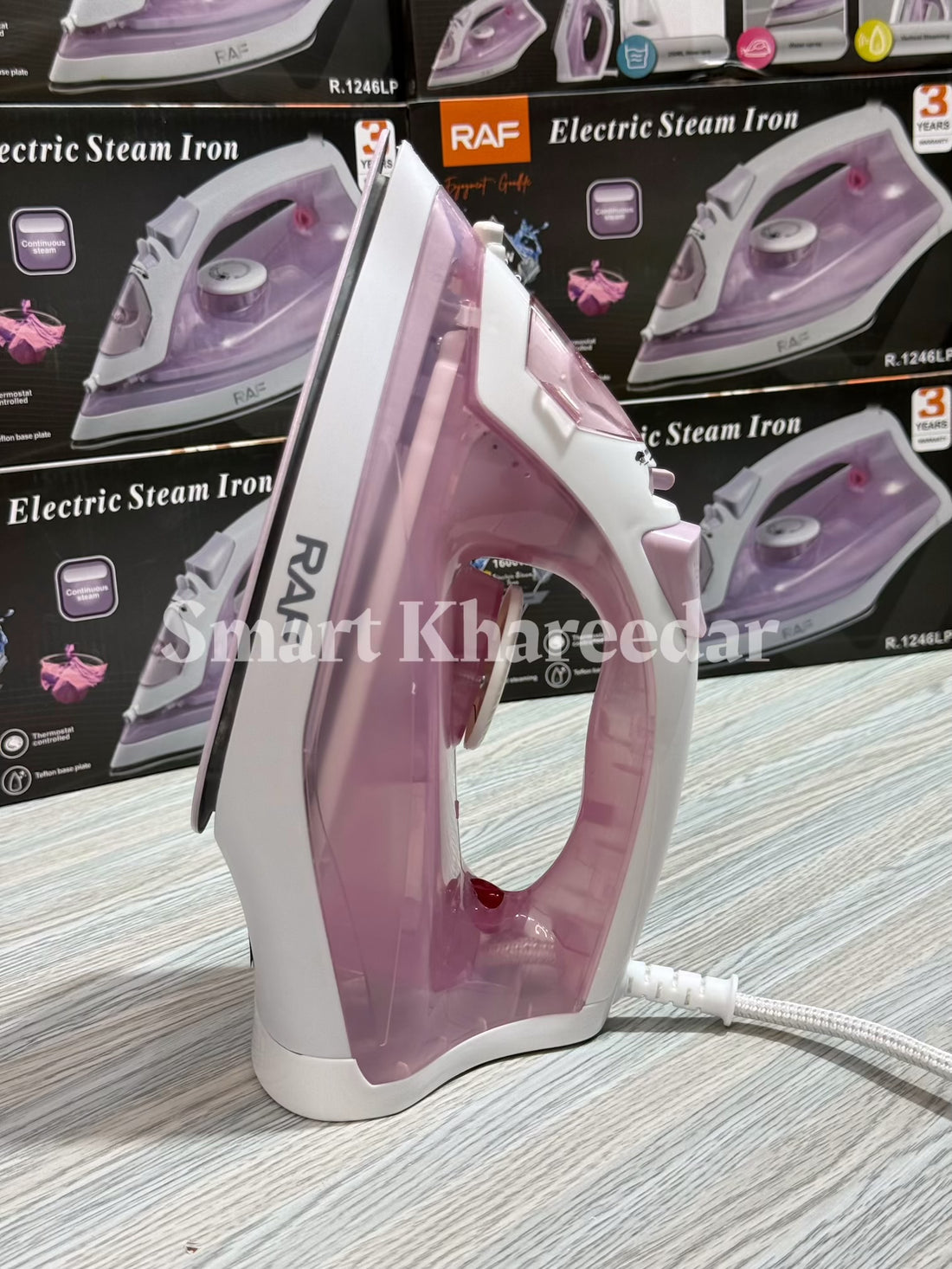 RAF 1600W Electric Steam Iron | Garment Press R.1246LP