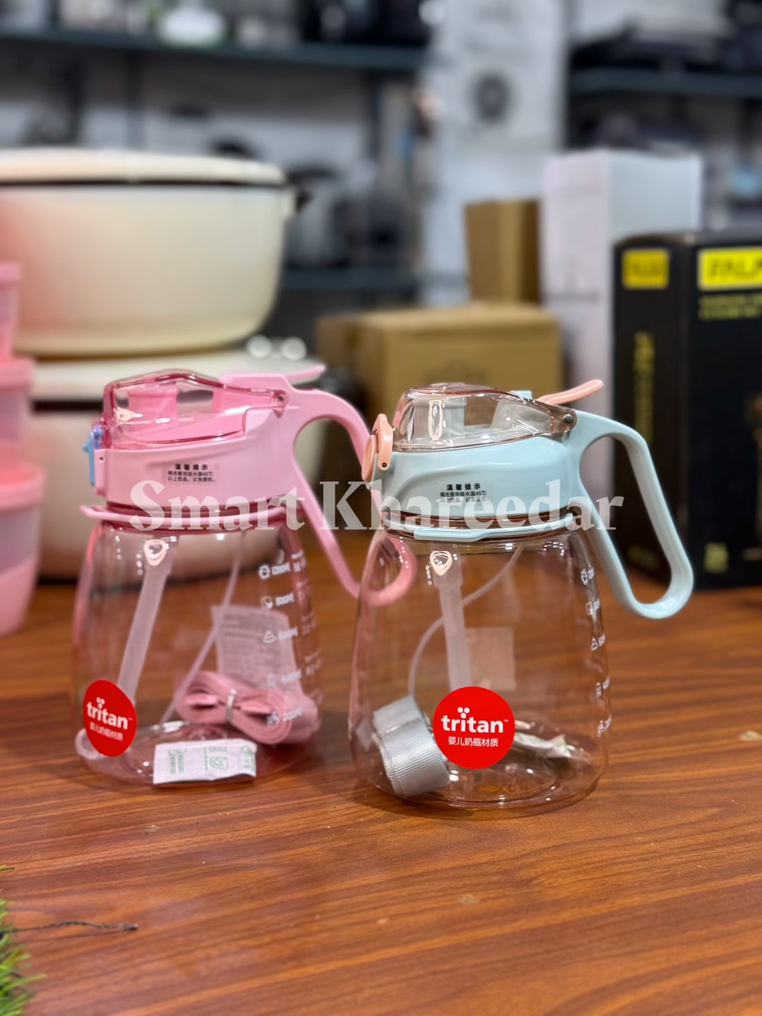 Cille 1.2L Acrylic Water Bottle + Sipper